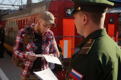 Россиянкам в честь 8 Марта предложили сдать «бывших» в армию (ВИДЕО)