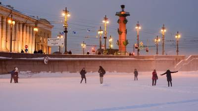 В Петербурге ожидается на 10 градусов ниже климатической нормы