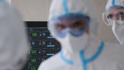 Инфекционист назвал сроки стабилизации обстановки с COVID-19 в России