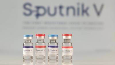 Более половины словаков готовы привиться вакциной «Спутник V»