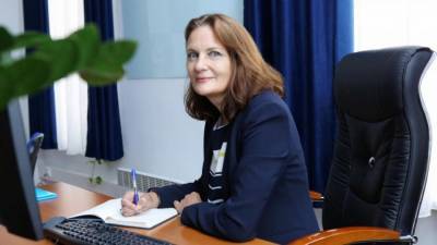 Анна Нагдалян - Власти Армении приостановили мандат представителя ЮНИСЕФ - iz.ru