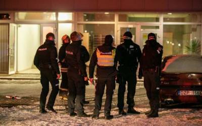 Из «треснувшего» дома в Вильнюсе эвакуировали 72 семьи