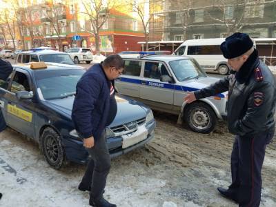 Сахалинские депутаты не придумали ничего нового в борьбе с нелегальными таксистами