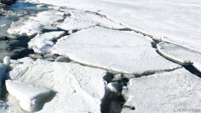 В Приморье семья из пяти человек утонула, провалившись под лед