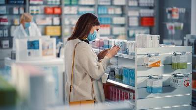 Неожиданный эффект ограничительных мер: обвал продаж противопростудных лекарств