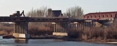 В Астрахани снесли еще два пролета Милицейского моста