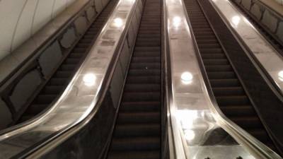 Эскалатор длиной 130 метров установят на станции "Марьина Роща" БКЛ в Москве