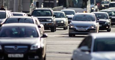 В Калининграде приставы запретили водителю продавать машину из-за 43 неоплаченных штрафов