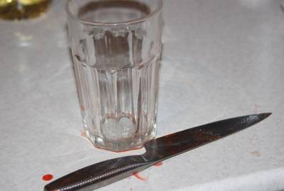 Житель Смоленска зарезал собутыльника кухонным ножом