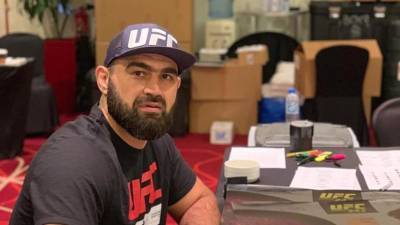 Боец UFC Абдурахимов рассказал, как переболел коронавирусом