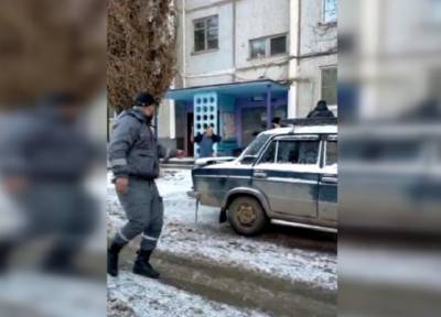 Только вышел из психбольницы: житель Волгограда напал на прохожих с отверткой и ножом