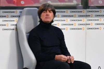 Тренер сборной Германии по футболу сменится впервые за 16 лет