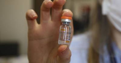 В США для людей после вакцинации от коронавируса отменили ряд ограничений