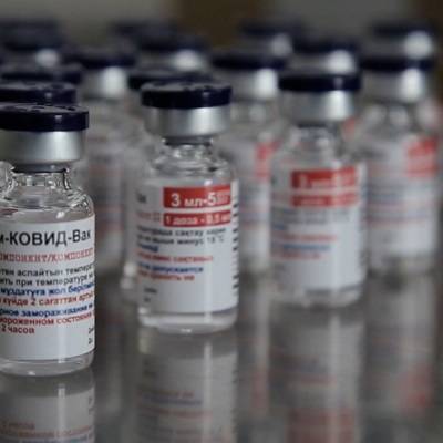 Российскую вакцину от коронавируса "Спутник V" будут производить в Италии