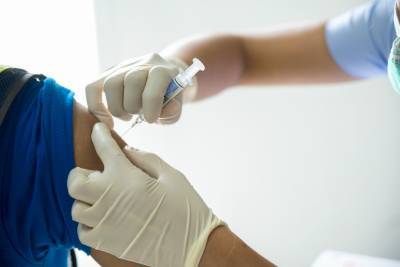 В Украине заявили о 185 случаях побочных эффектов после вакцинации против COVID-19