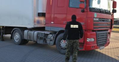 В Гжехотках задержали калининградца за рулём тягача с перебитым VIN