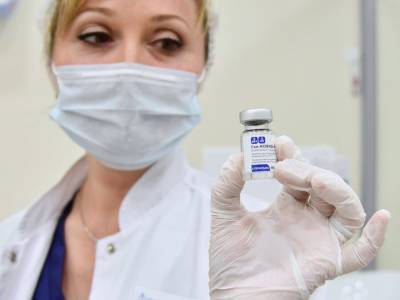 Регулятор ЕС заявил о беспристрастности при оценке вакцины РФ от COVID-19