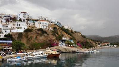Власти Греции анонсировали открытие границ для туристов