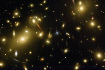 Астрономы определили точную скорость расширения Вселенной