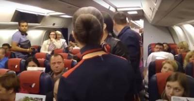 Украинский пилот предложил россиянам покинуть самолет во время полета над Крымом