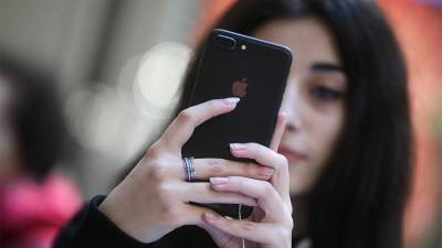 Владельцам iPhone посоветовали срочно обновить iOS