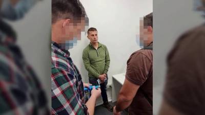 В Россию экстрадирован колумбиец, который украл с ювелирной выставки в Казани чемодан с бриллиантами