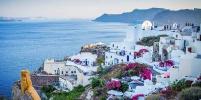 Пускать будут не всех. Греция планирует открыть границы для туристов с 14 мая, но есть ряд условий