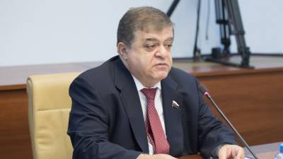 Сенатор Джабаров рассказал о желании Киева "укусить" Россию
