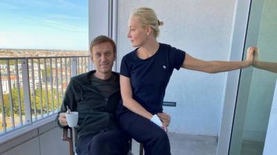 Бывший журналист RT в Германии: мне поручали "шпионить" за Навальным