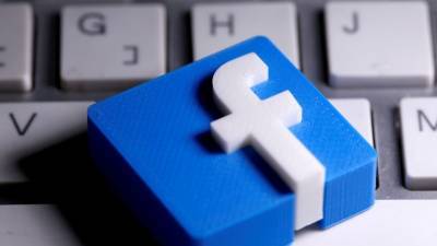 Россия обвинила Facebook в нарушении прав граждан из-за блокировки постов