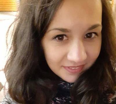 Провалилась сквозь стеклянный пол: в Чехии на заработках трагически погибла молодая украинка