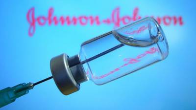 На заводе Johnson & Johnson в США испортили 15 млн доз вакцины от COVID