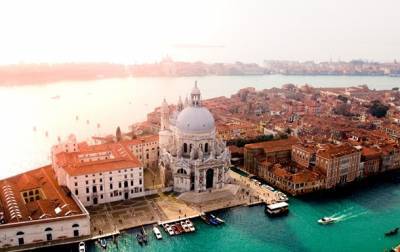 Италия закрыла Венецию для крупных круизных лайнеров