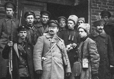 Зачем Троцкий создал заградотряды в Красной Армии