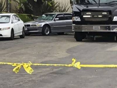 В Калифорнии неизвестный расстрелял нескольких человек