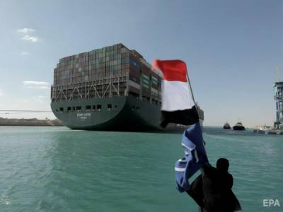Администрация Суэцкого канала оценила убытки от блокады контейнеровозом Ever Given в более, чем $1 млрд