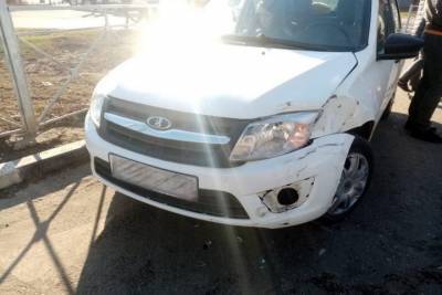 13-летняя пассажирка Mitsubishi пострадала в тройном ДТП в Волжском