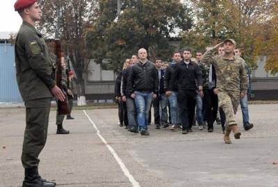 В Украине стартует весенний призыв. Служить в армию отправятся 14 246 ребят