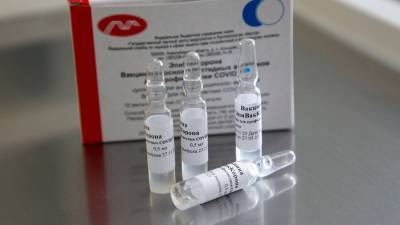 Стоимость вакцины от коронавируса "ЭпиВакКорона" снизили более чем в 2 раза