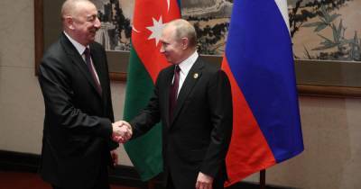 Путин и Алиев отметили неукоснительное соблюдение перемирия в Карабахе
