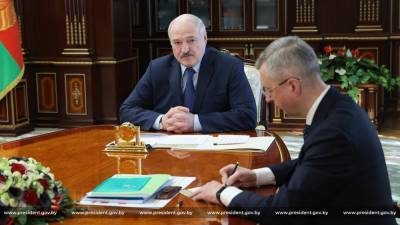 Лукашенко вновь потребовал от правительства не допустить «необоснованного роста цен»