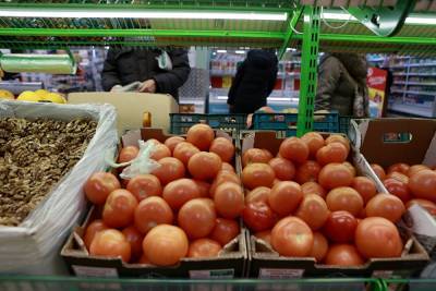В Челябинской области выявили более 80 тонн зараженных фруктов и овощей