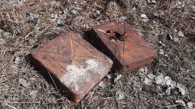 Шесть минометных мин обнаружили в поле в Каменецком районе