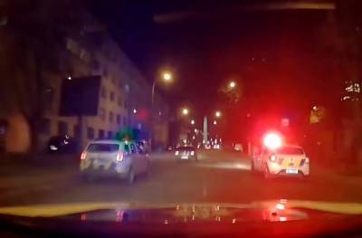 В Одессе водитель "под кайфом" врезался в авто патрульных, когда убегал от них: видео