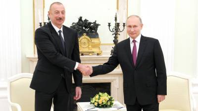 Путин и Алиев обсудили сотрудничество в борьбе с коронавирусом