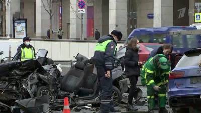 ДТП в центре Москвы устроил пранкер, который имеет 400 штрафов за превышение скорости
