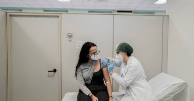 Медиков в Италии обязали вакцинироваться от COVID-19
