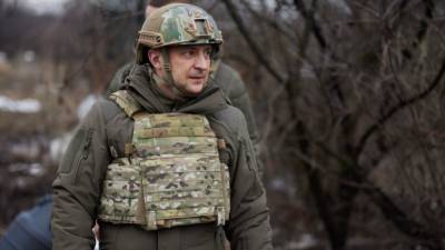 Зеленский заявил о необходимости перемирия после визита в окопы Донбасса