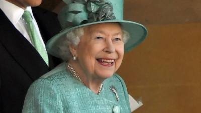 Эксперты оценили вероятность отречения от престола королевы Великобритании
