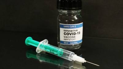 Более 50 швейцарцев умерли после вакцинации от COVID-19